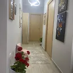Grei Apartamento *