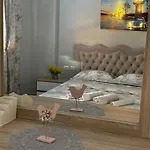 شقة Grei